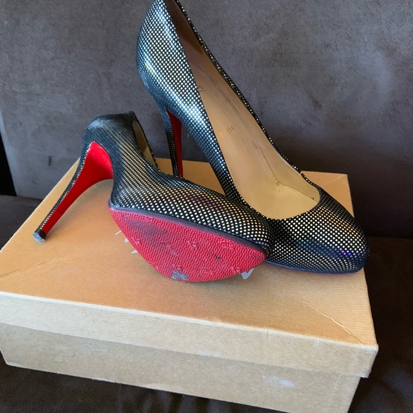 Christian Louboutin Pumps - Picture 4 of 8